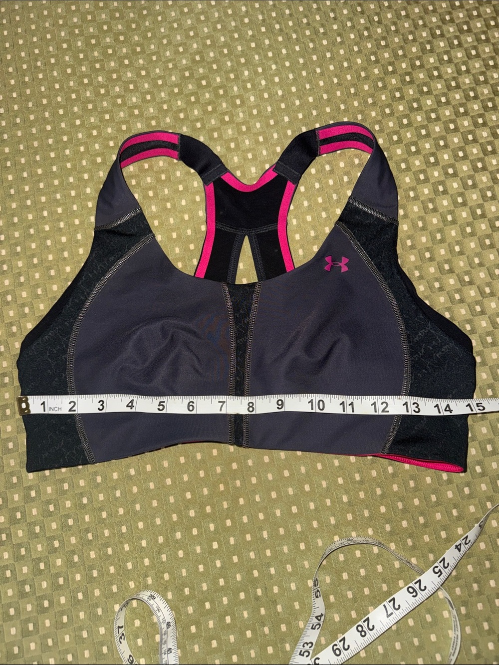 Under arm sports, bra, never worn.